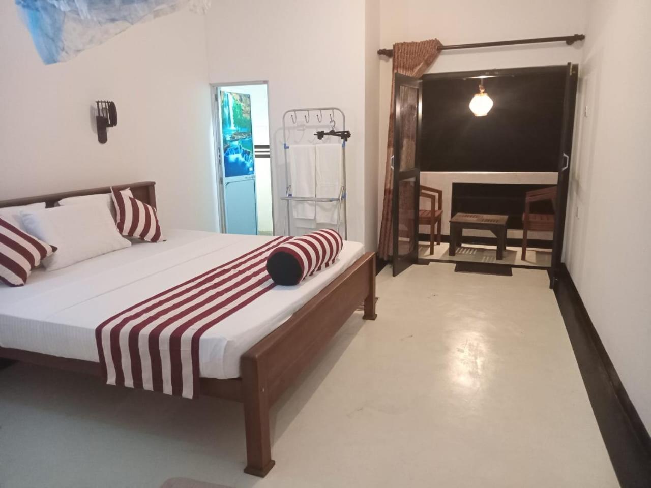 Little Villa Guest House Ахангама Номер фото