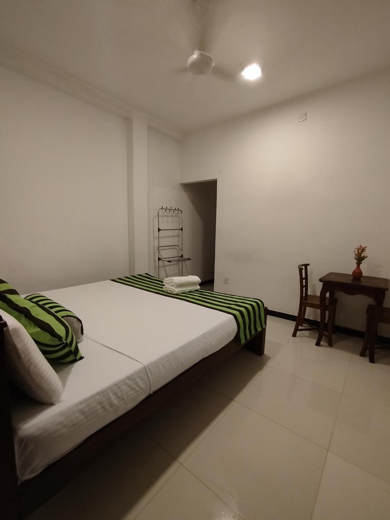 Little Villa Guest House Ахангама Номер фото