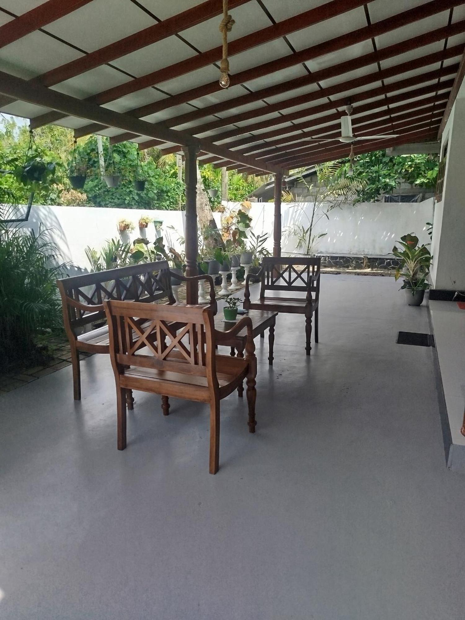 Little Villa Guest House Ахангама Номер фото